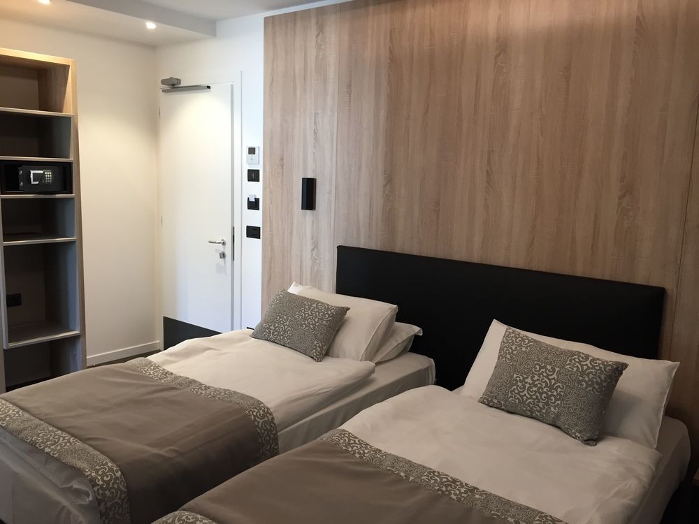 Tourist Hotel Μπρεσανόνε Εξωτερικό φωτογραφία