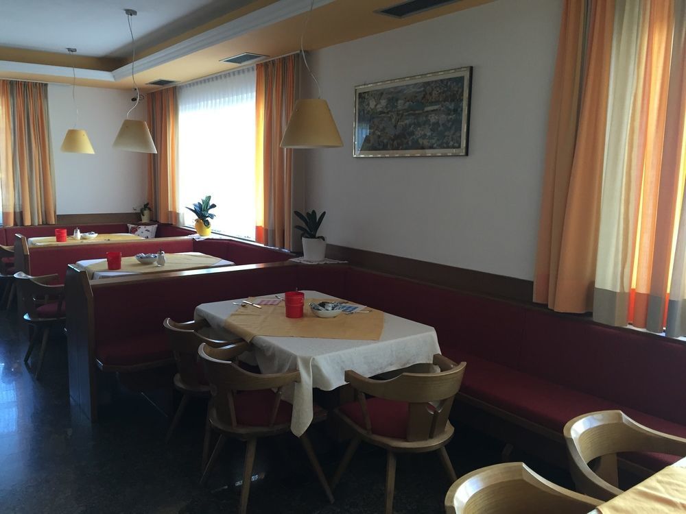 Tourist Hotel Μπρεσανόνε Εξωτερικό φωτογραφία