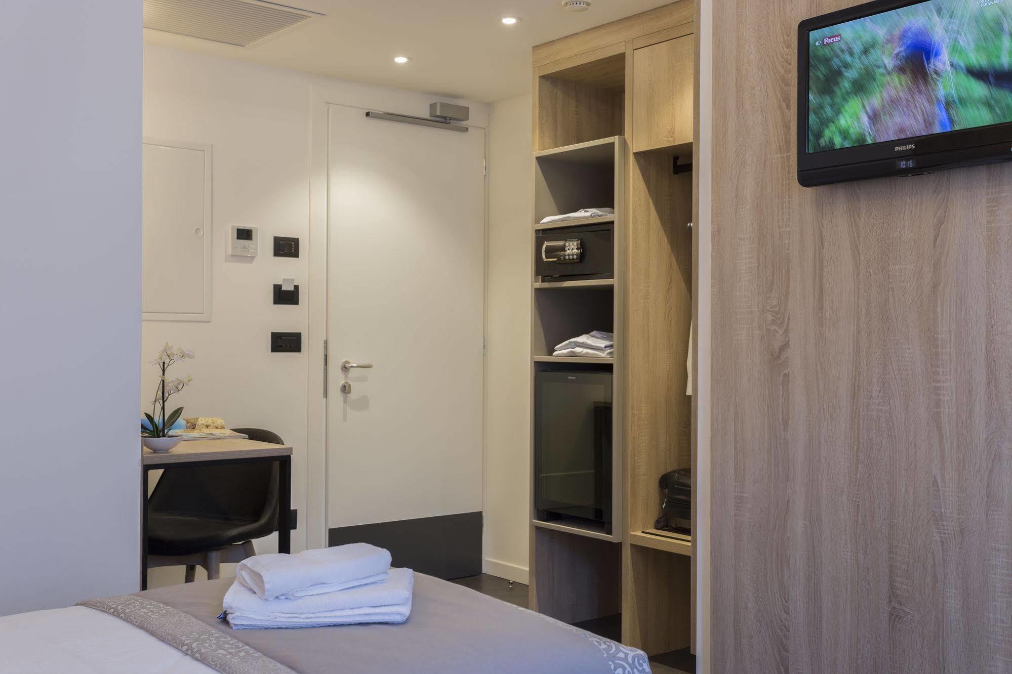 Tourist Hotel Μπρεσανόνε Εξωτερικό φωτογραφία