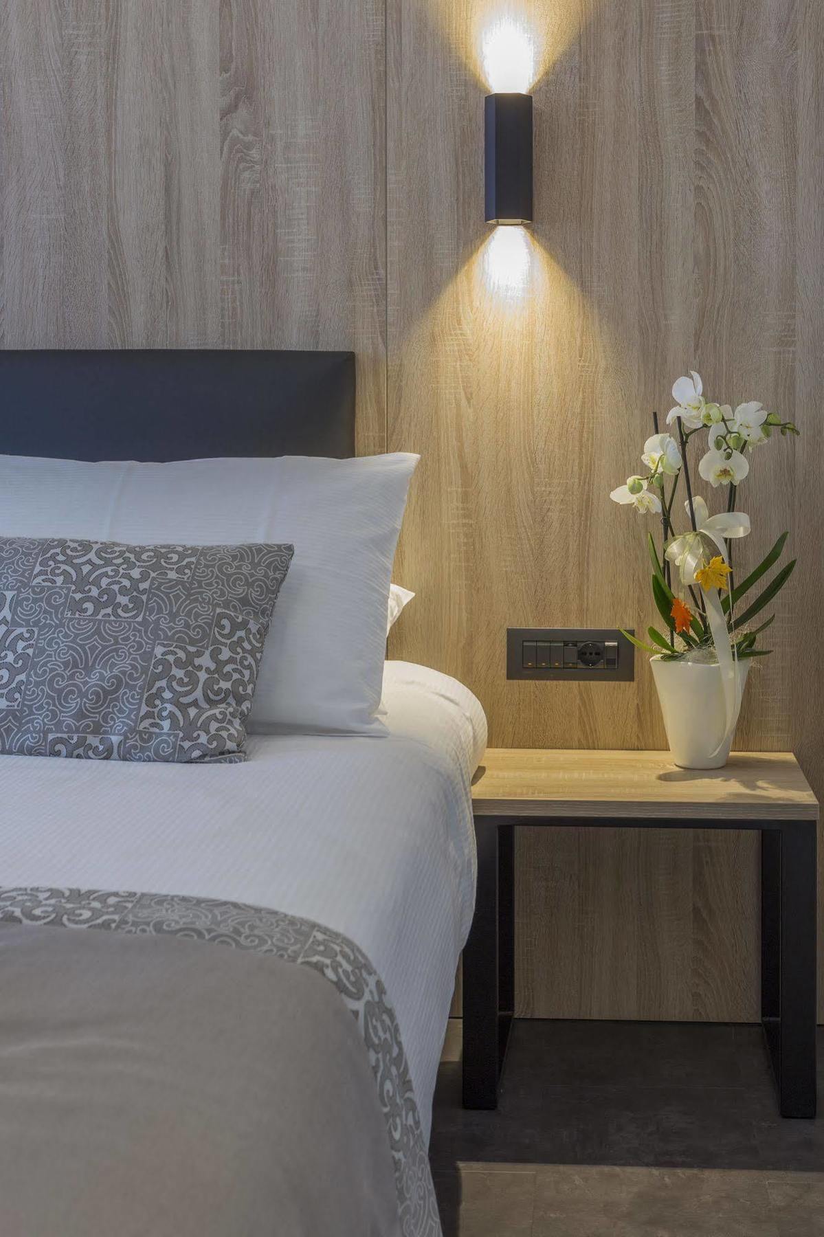 Tourist Hotel Μπρεσανόνε Εξωτερικό φωτογραφία